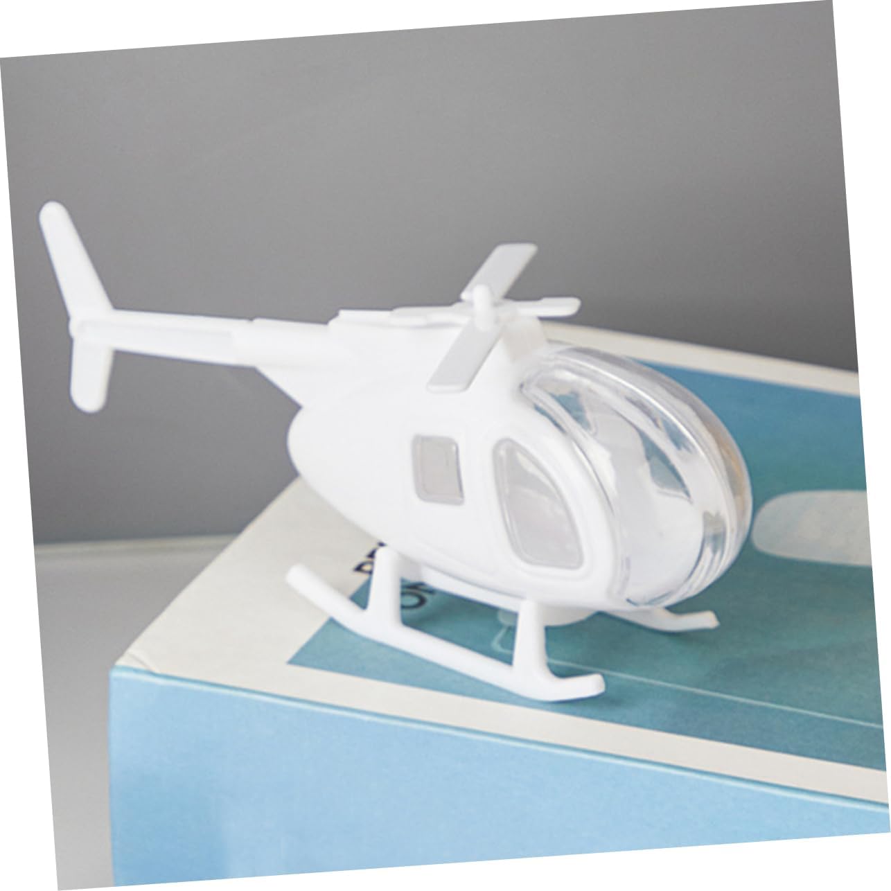 12pcs Transparent Airplane Candy Boxes for Snacks and Treats