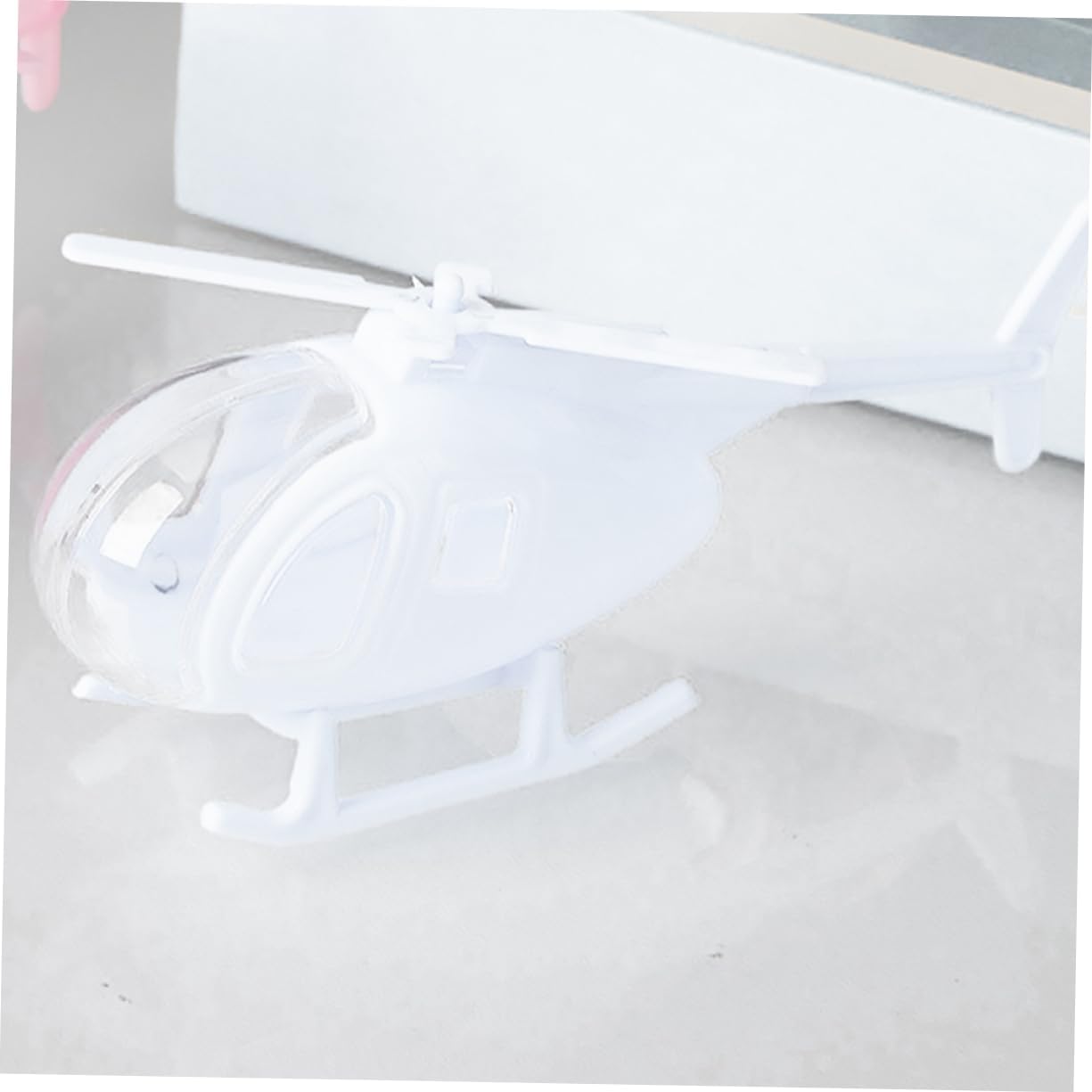 12pcs Transparent Airplane Candy Boxes for Snacks and Treats