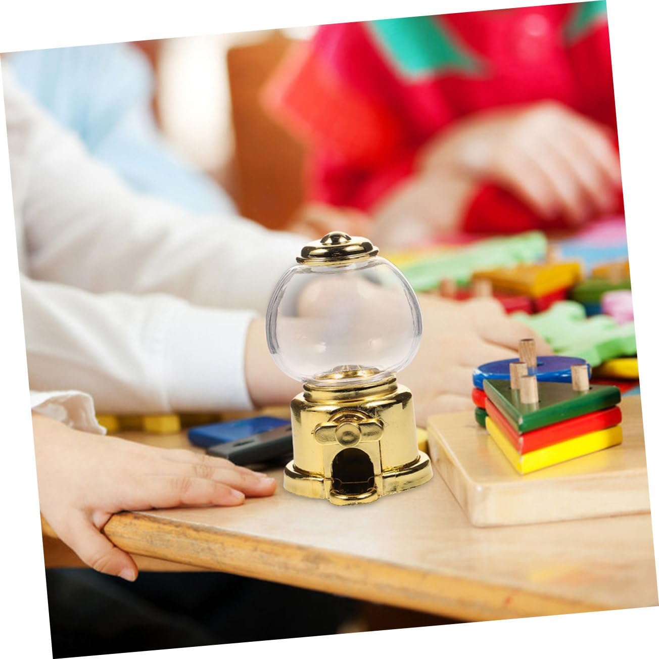 16pcs Manual Gumball Machine Toy Plastic Candy Dispenser for Parties and Fundraising Events