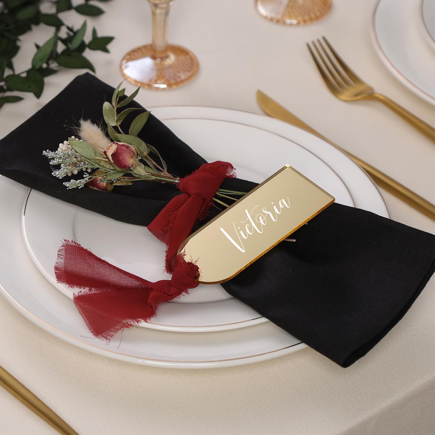 UNIQOOO 20 Pcs Mirror Gold Acrylic Place Cards for Events