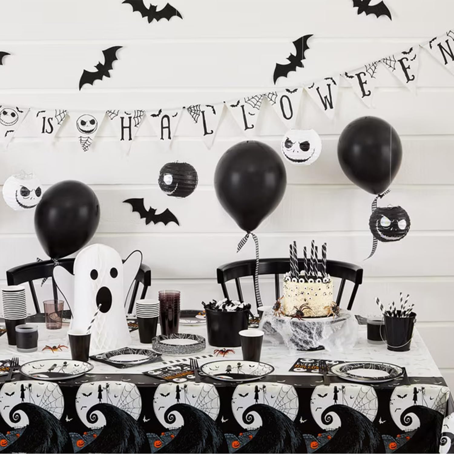 Amscan Nightmare Before Christmas Tablecover 54x96