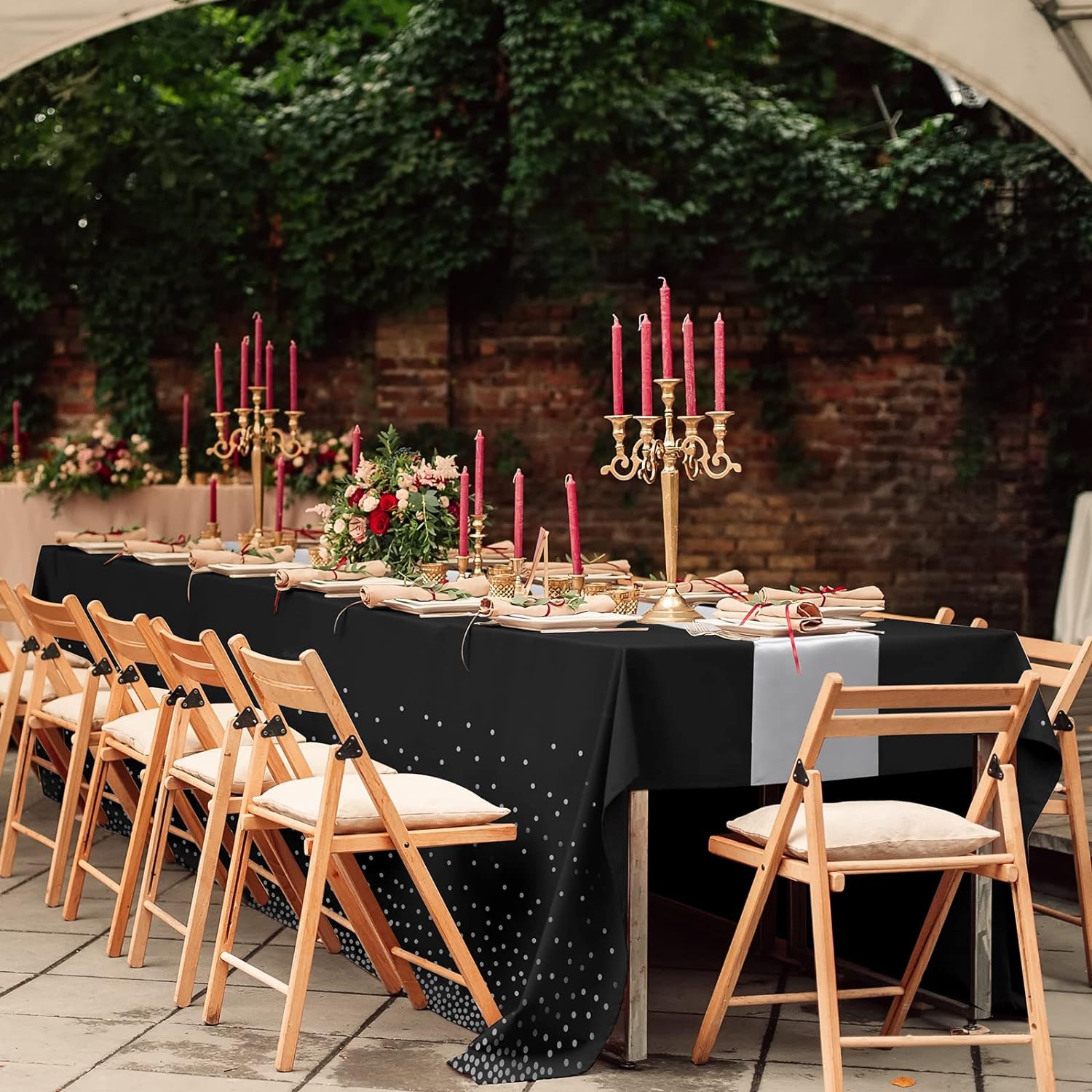 8Pack Black Silver Dot Tablecloths and Satin Runner Set for Events