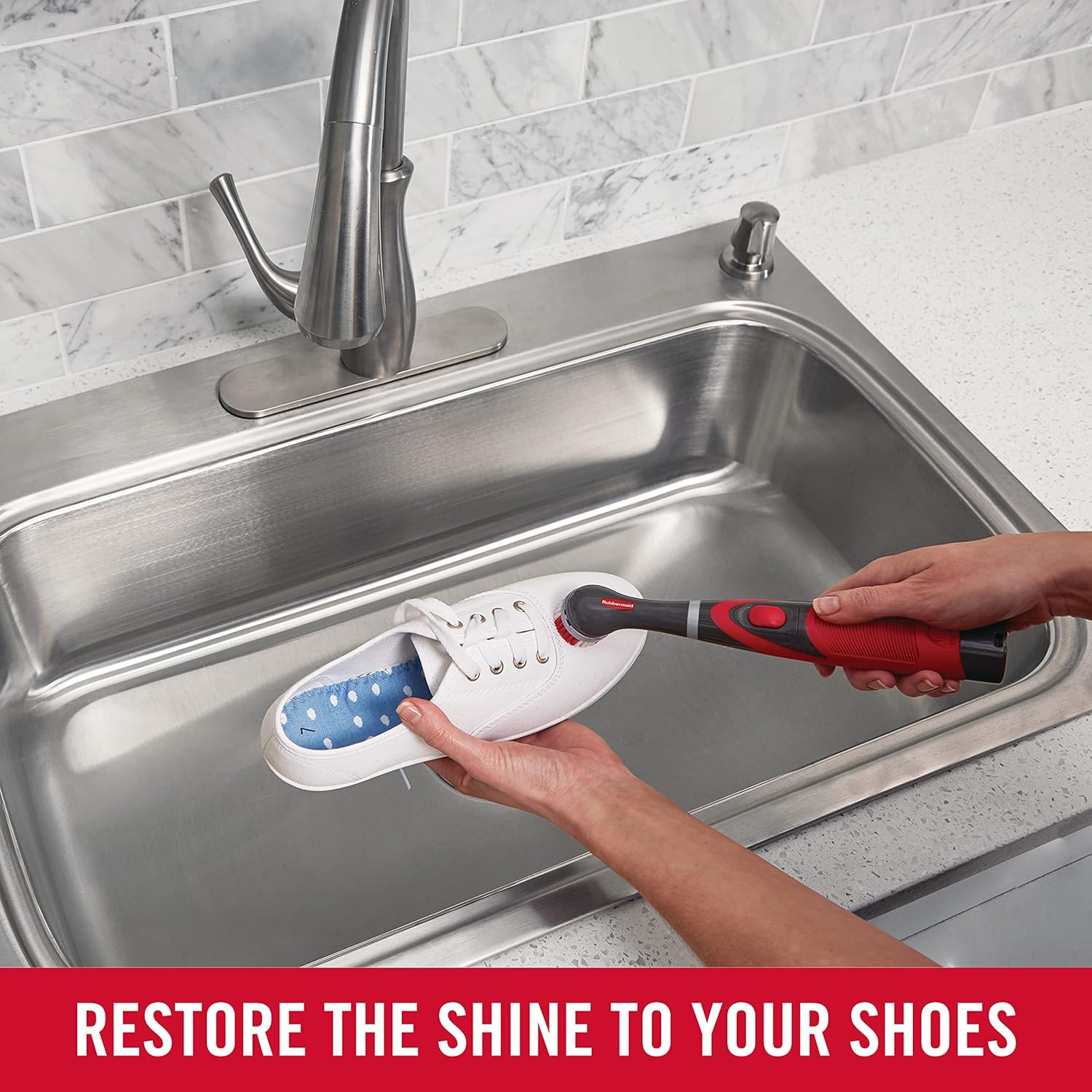 Rubbermaid Reveal Power Scrubber 18-Piece Kit