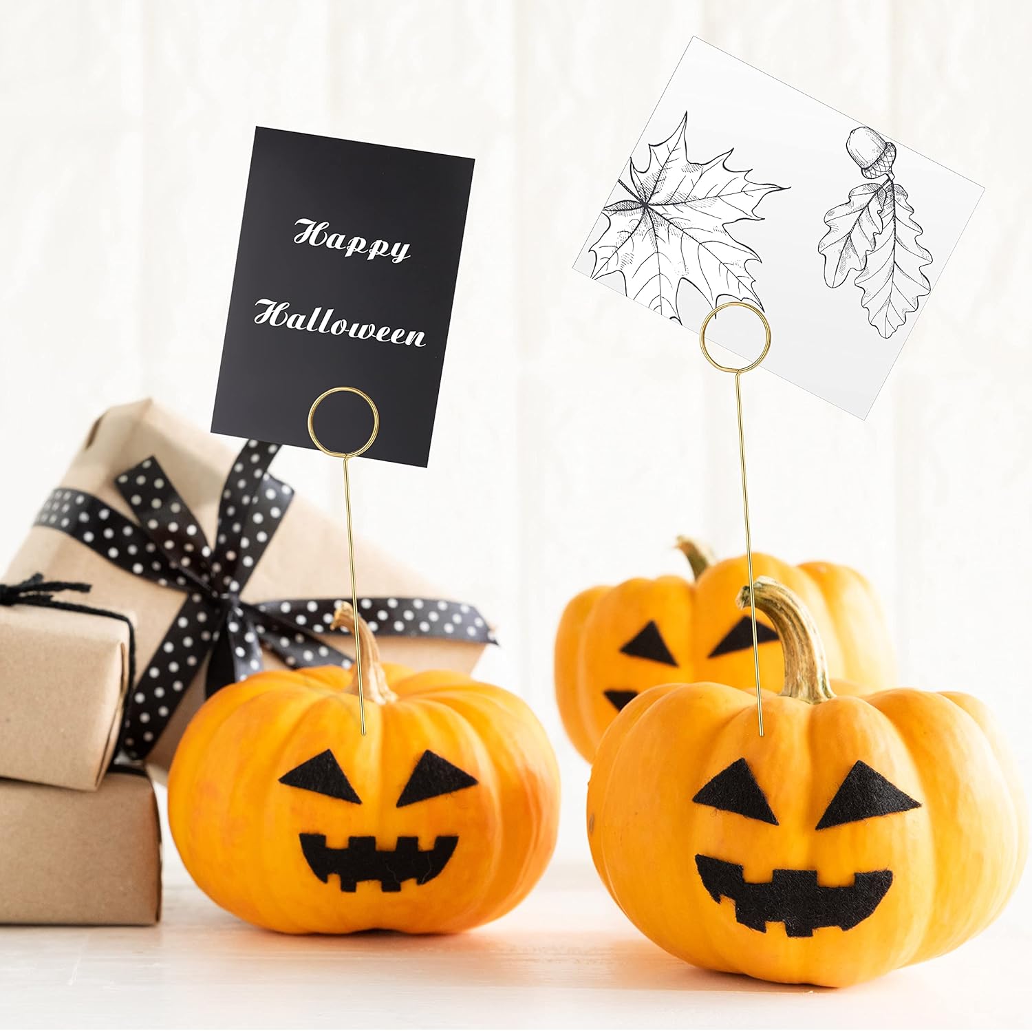 Hotop 30 Pcs Gold Floral Card Holder Stick for Wedding and Party